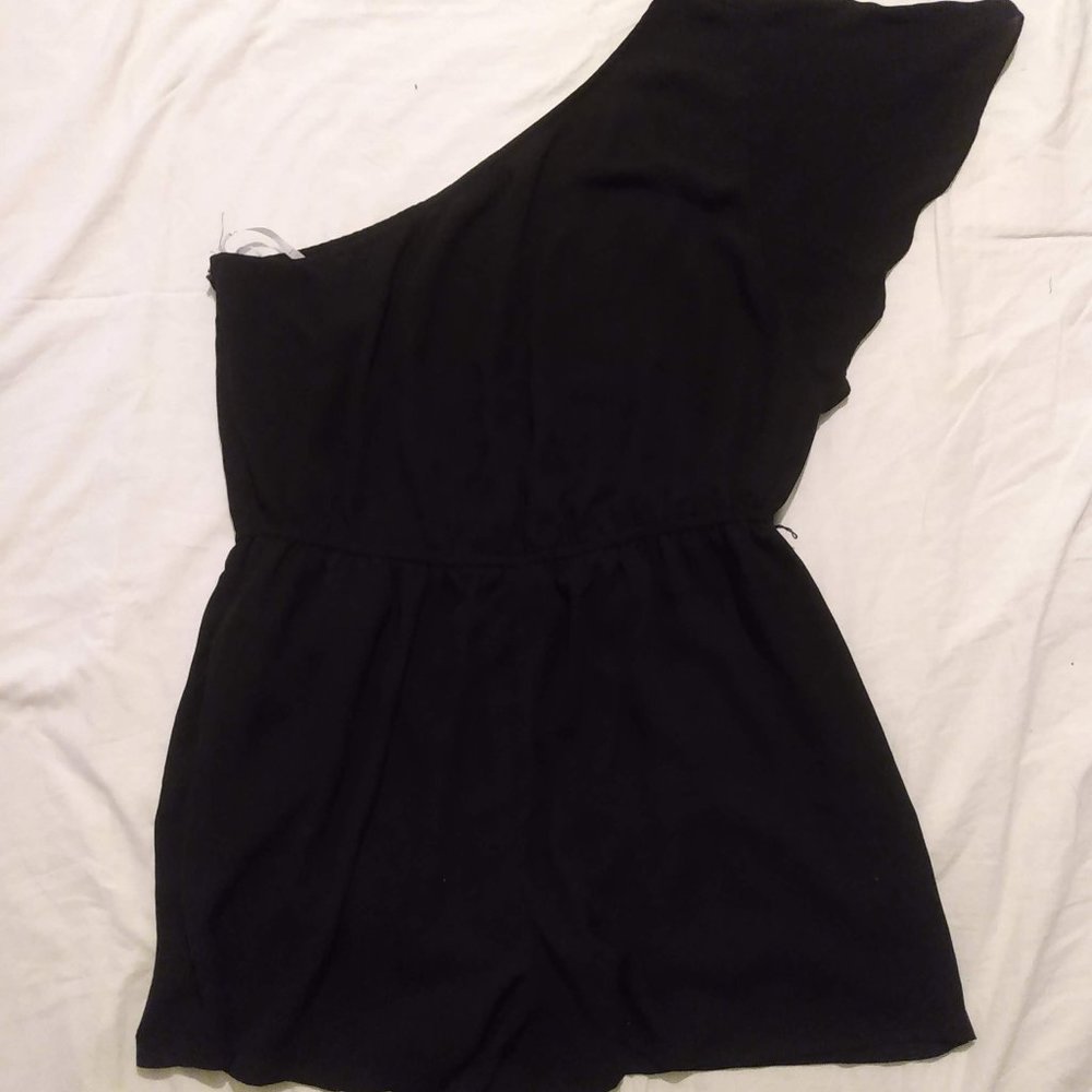 Dr 2 One Shoulder Romper